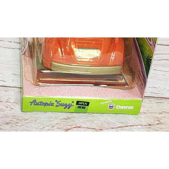 Vintage 2000 The Autopia Cars Disneyland Chevron Cars - Free Postcard & Stickers - Picture 16 of 16